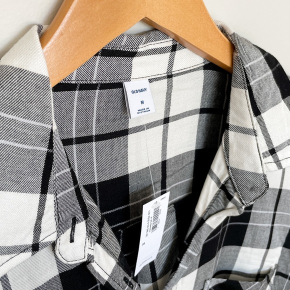 Black and White Plaid Button-Up Dress - Picture 3 of 3